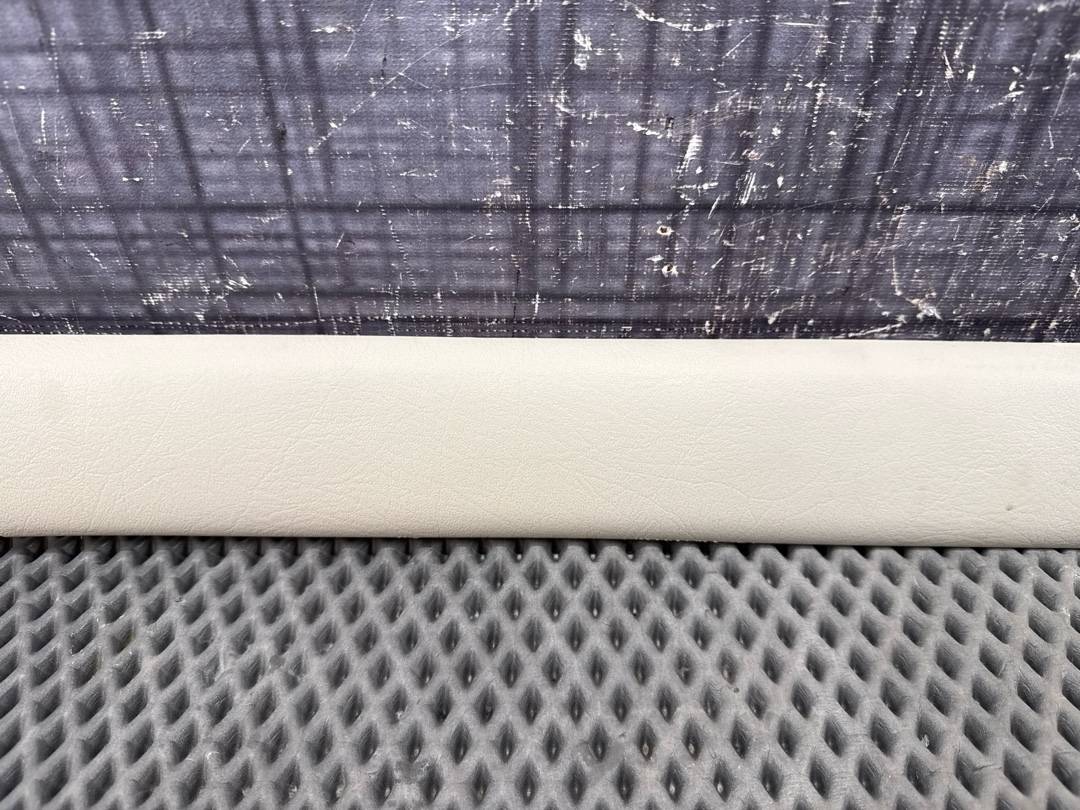 Обшивка крышки багажника, 819 рублей, Красноярск