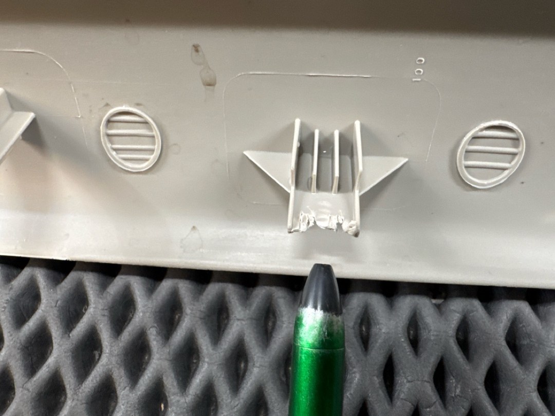 Обшивка крышки багажника, 819 рублей, Красноярск