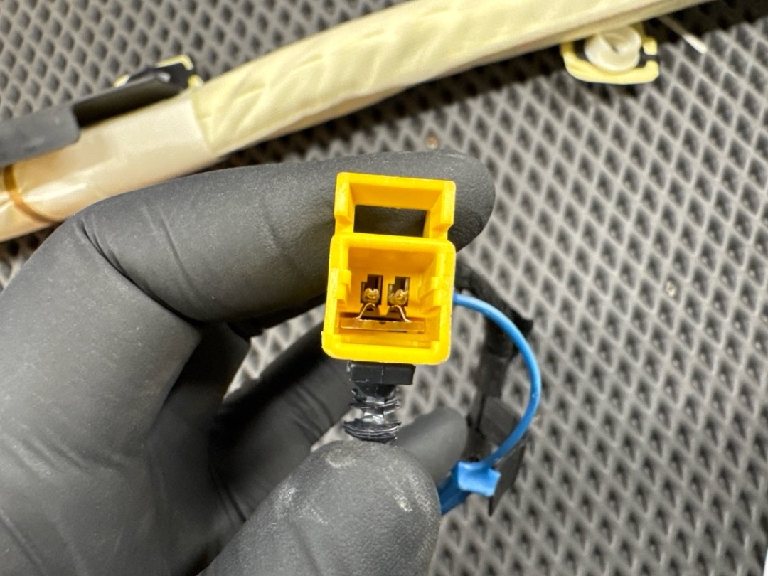 Подушка безопасности, 1586 рублей, Красноярск