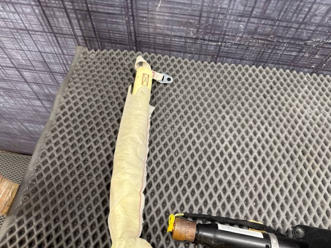 Подушка безопасности, 1586 рублей, Красноярск