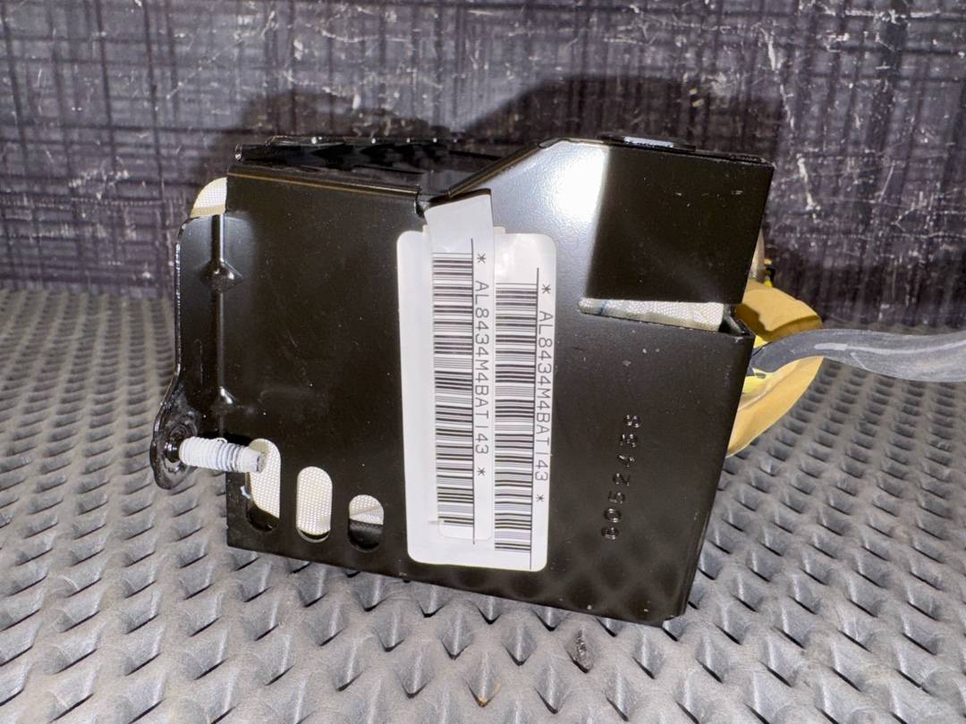 Подушка безопасности, 2152 рублей, Красноярск