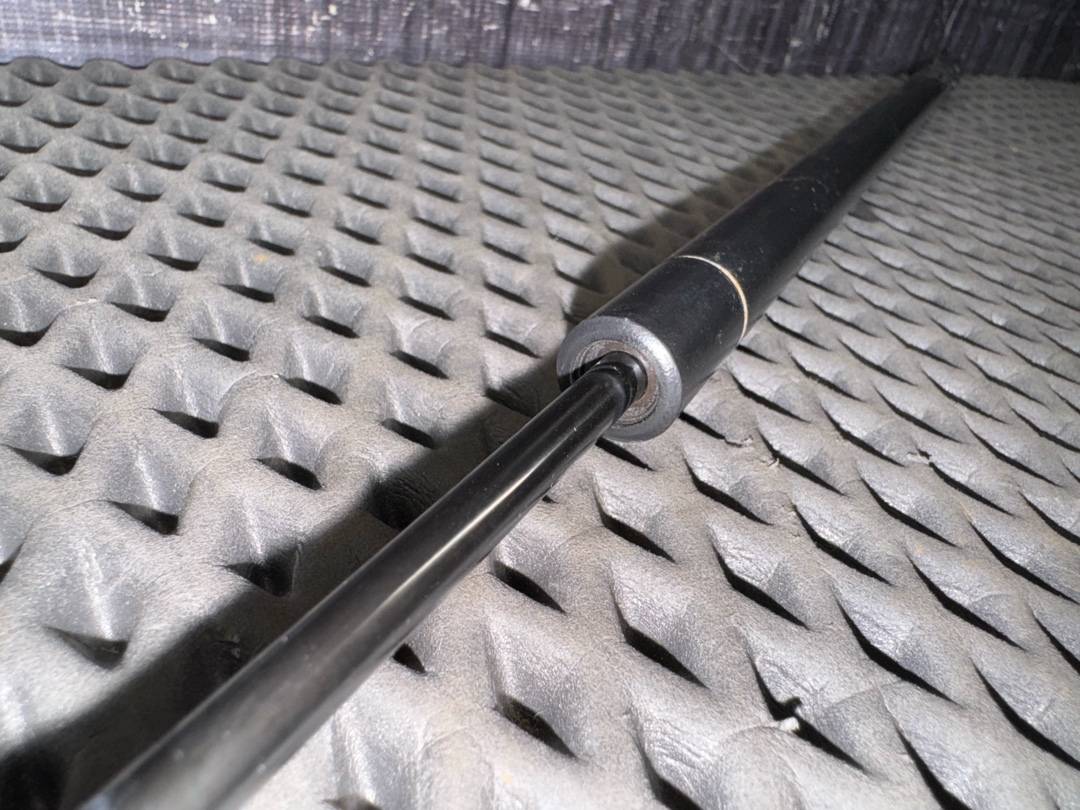 Амортизатор багажника, 1372 рублей, Красноярск