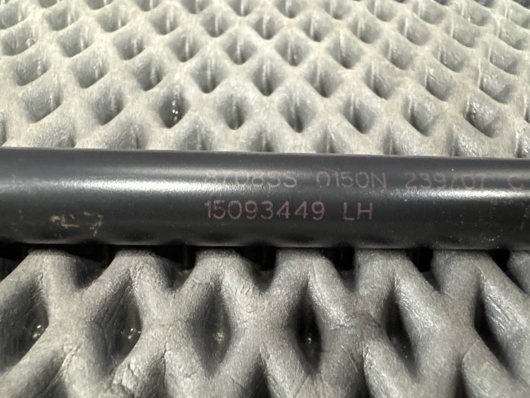 Амортизатор багажника, 1372 рублей, Красноярск