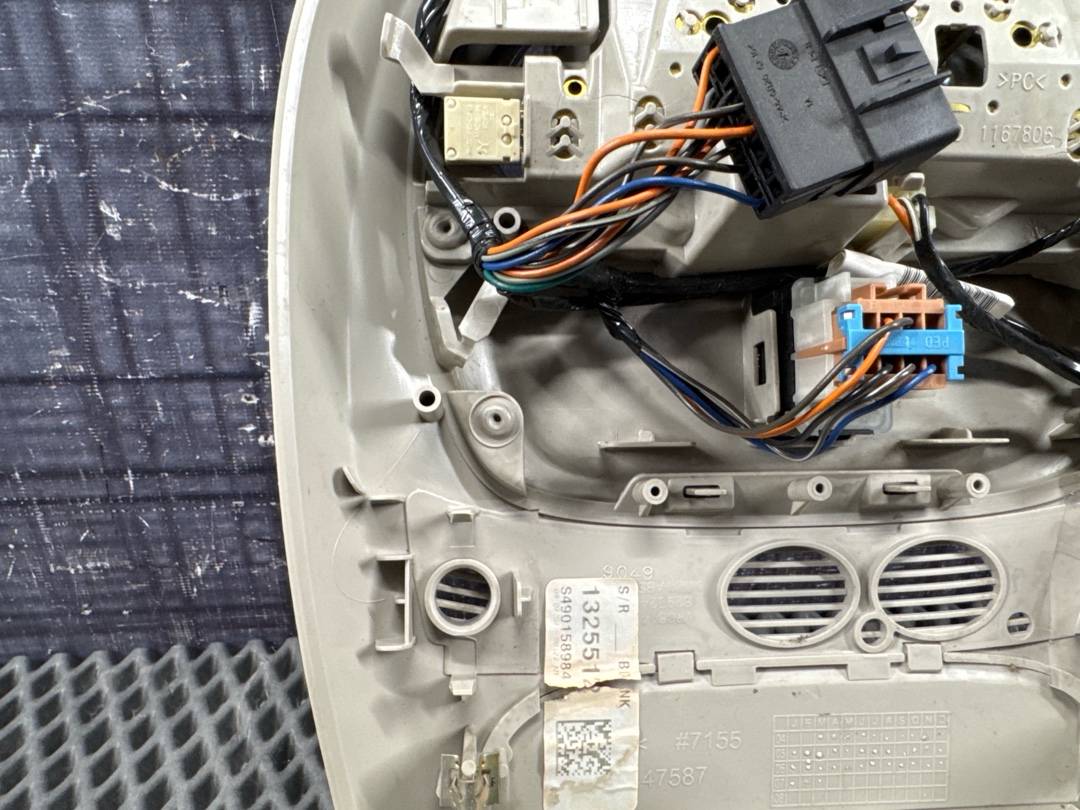 Плафон салона, 1697 рублей, Красноярск