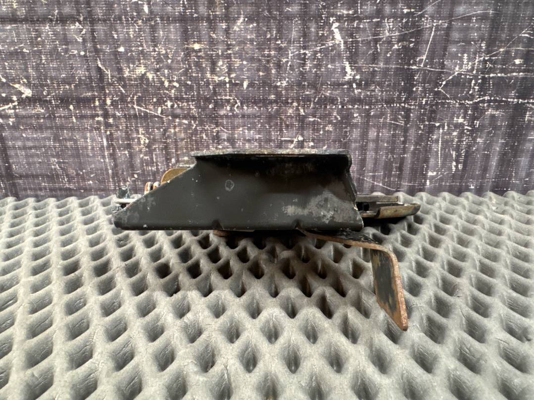 Замок капота, 1131 рублей, Красноярск