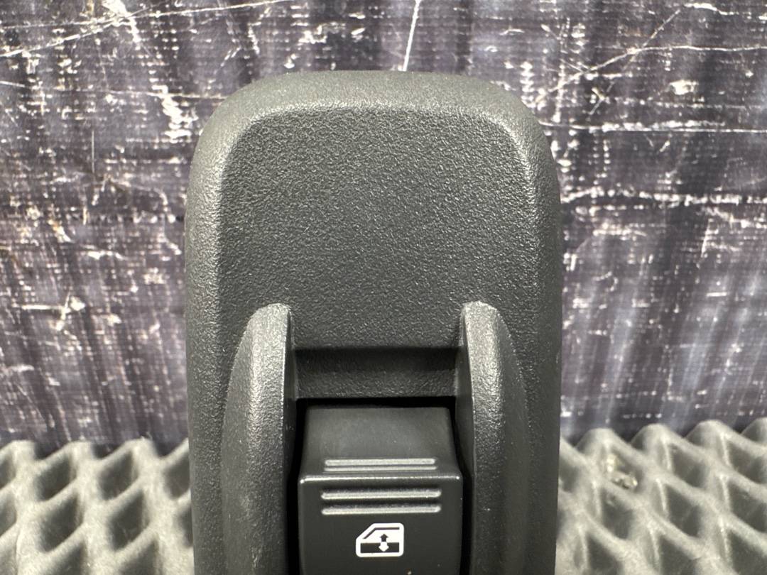 Кнопка стеклоподъемника, 442 рублей, Красноярск