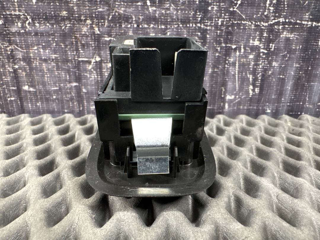 Кнопка стеклоподъемника, 442 рублей, Красноярск