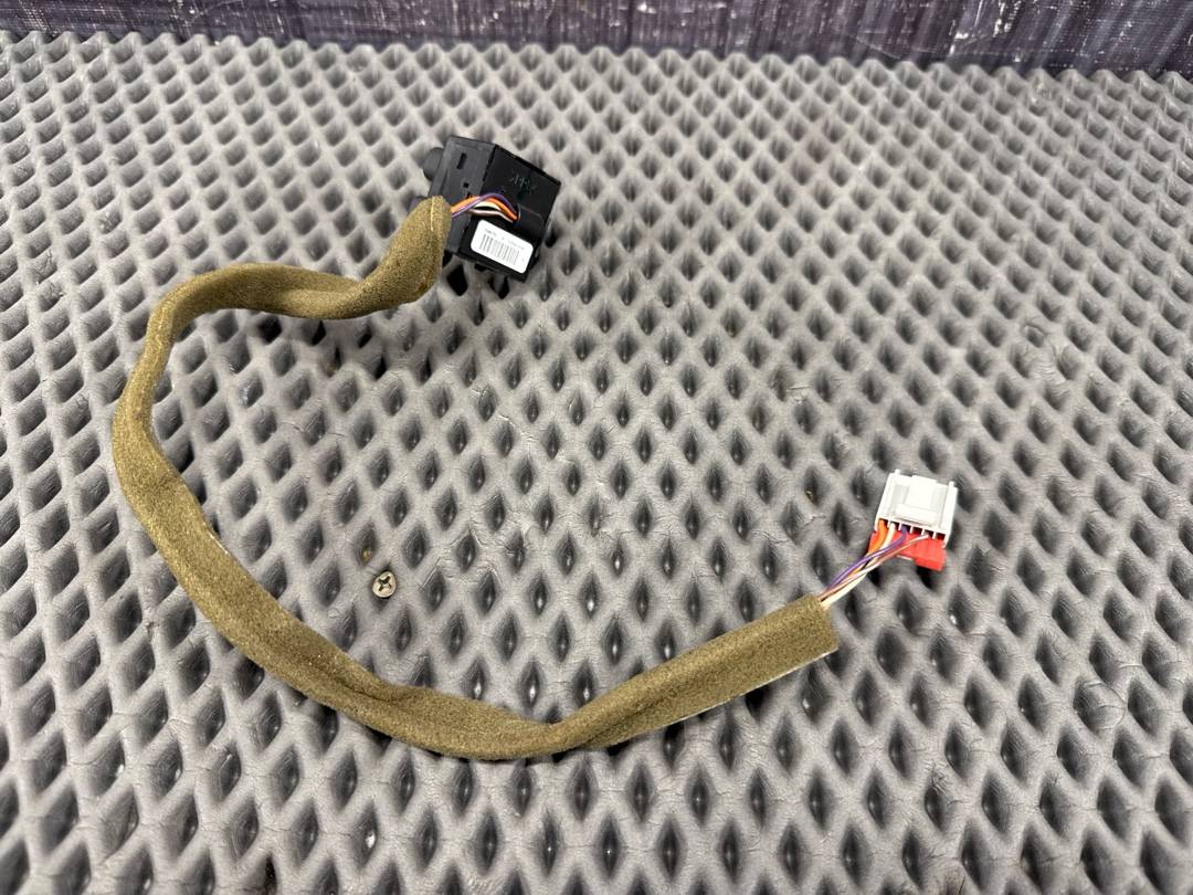 Кнопка памяти сиденья, 416 рублей, Красноярск