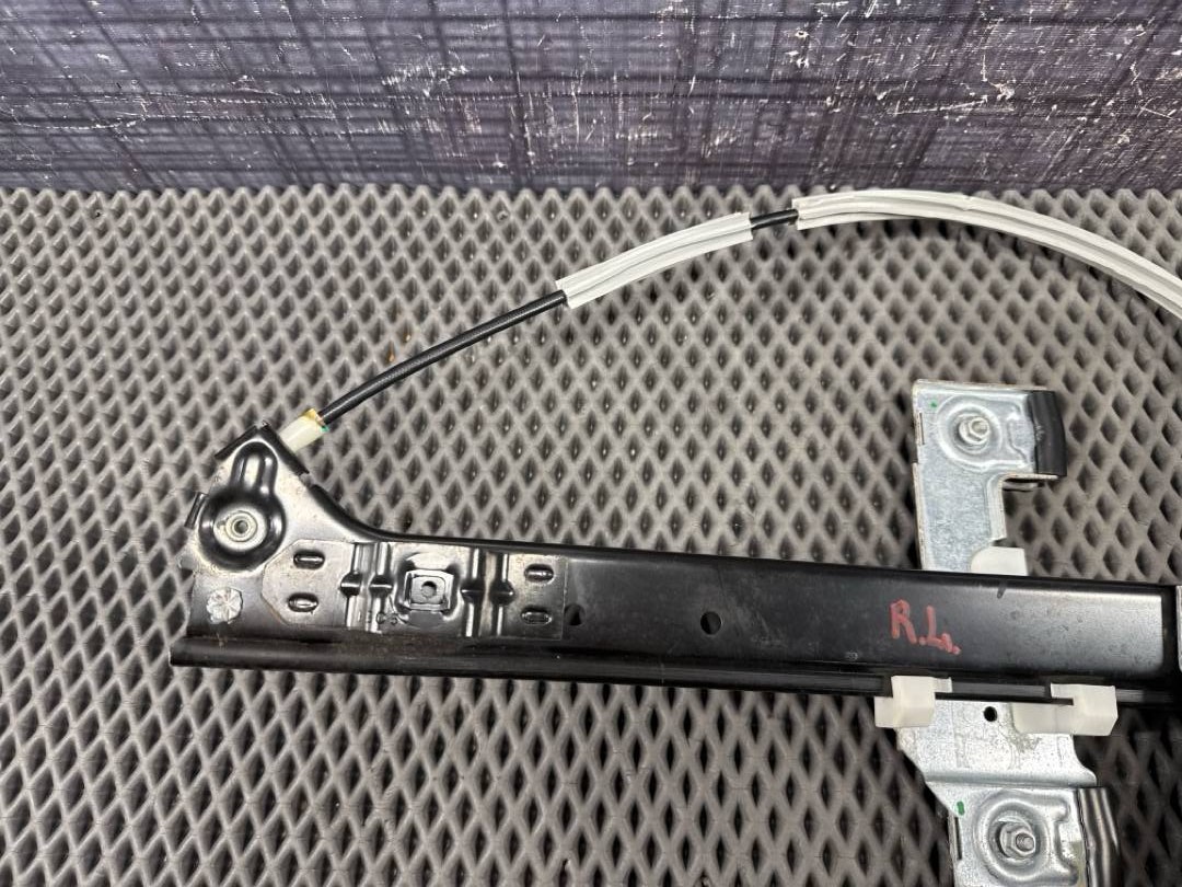 Стеклоподъемник, 2366 рублей, Красноярск