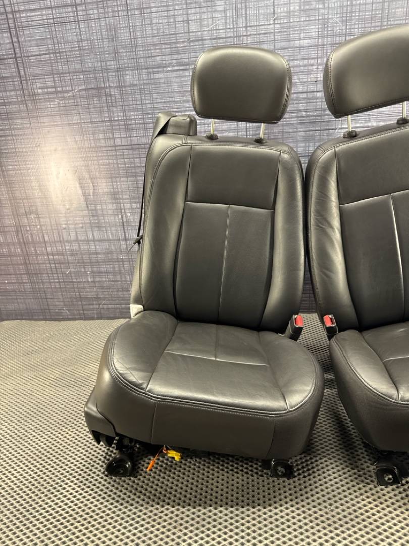 Комплект сидений, 58940 рублей, Красноярск