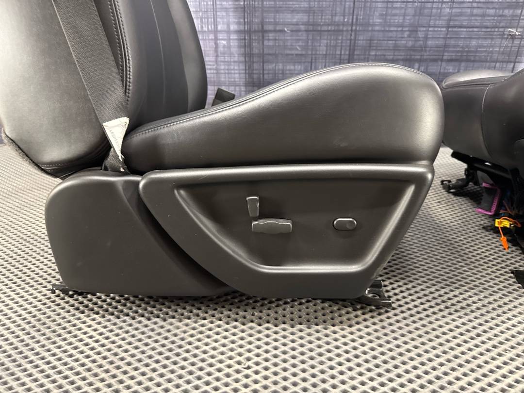 Комплект сидений, 58940 рублей, Красноярск