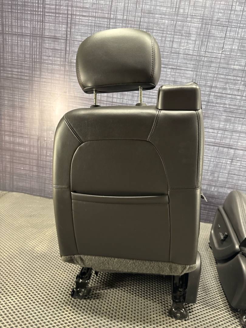 Комплект сидений, 58940 рублей, Красноярск