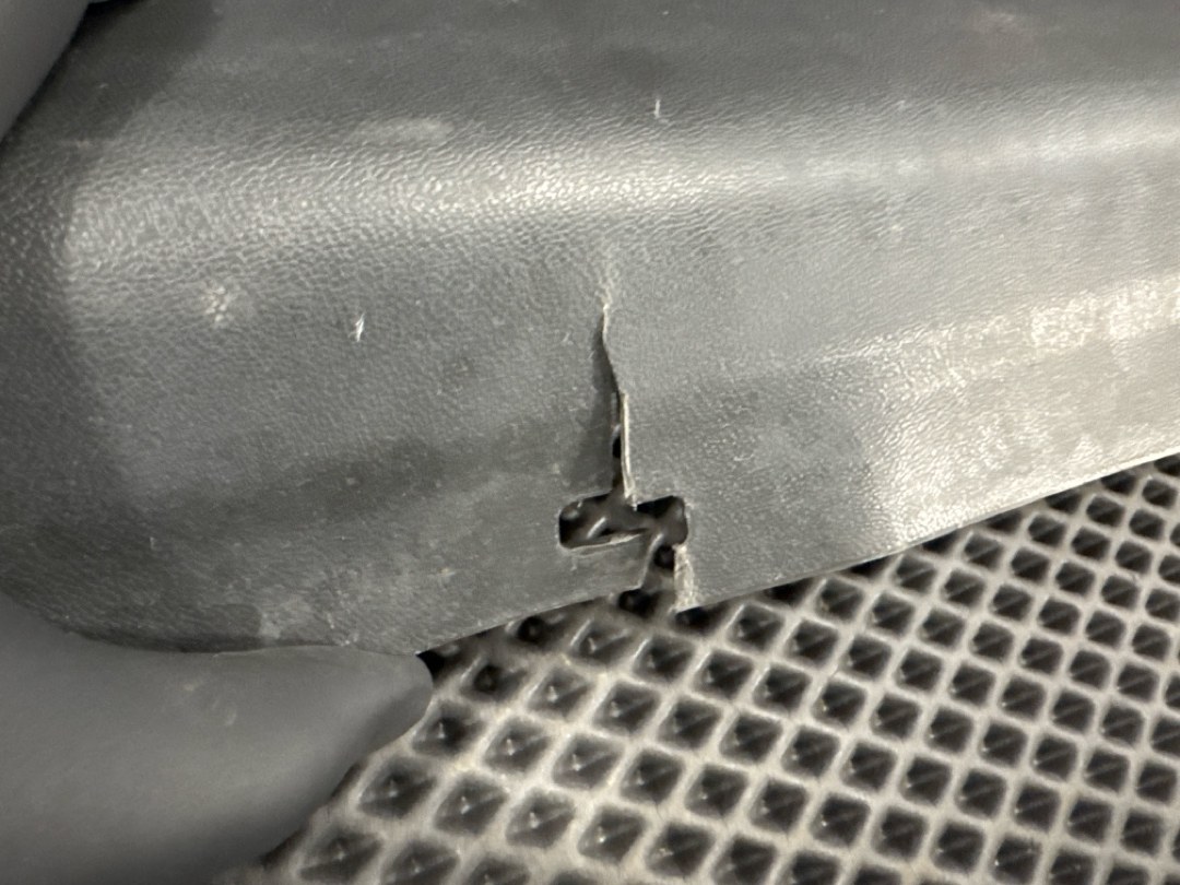 Комплект накладок на порог, 4771 рублей, Красноярск