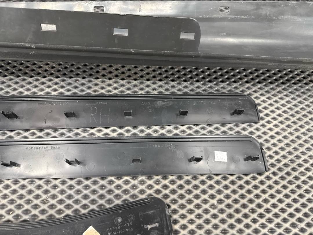 Комплект накладок на порог, 4771 рублей, Красноярск