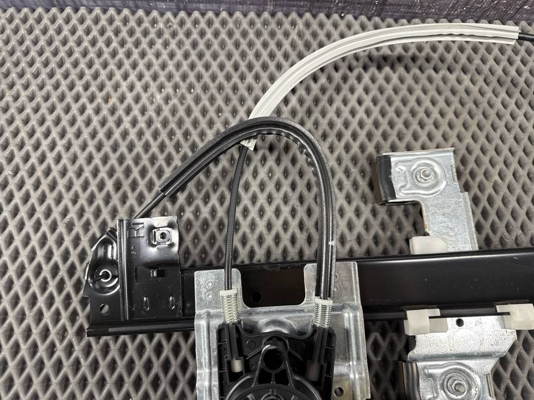 Стеклоподъемник, 2366 рублей, Красноярск