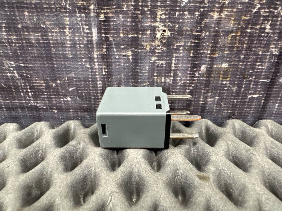 Реле, 403 рублей, Красноярск