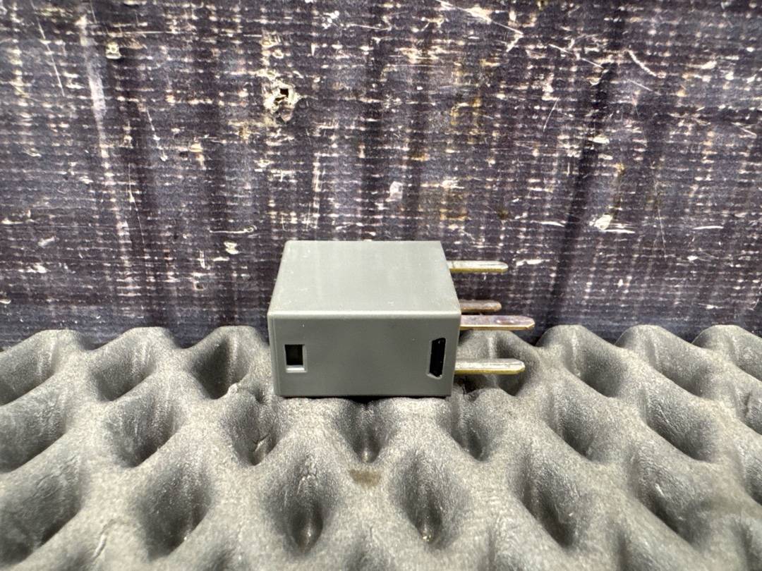 Реле, 332 рублей, Красноярск