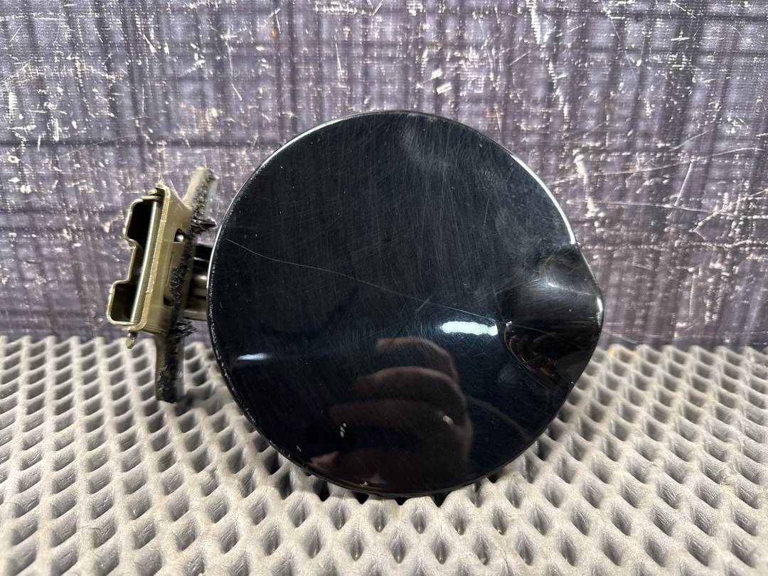 Лючок бензобака, 1274 рублей, Красноярск