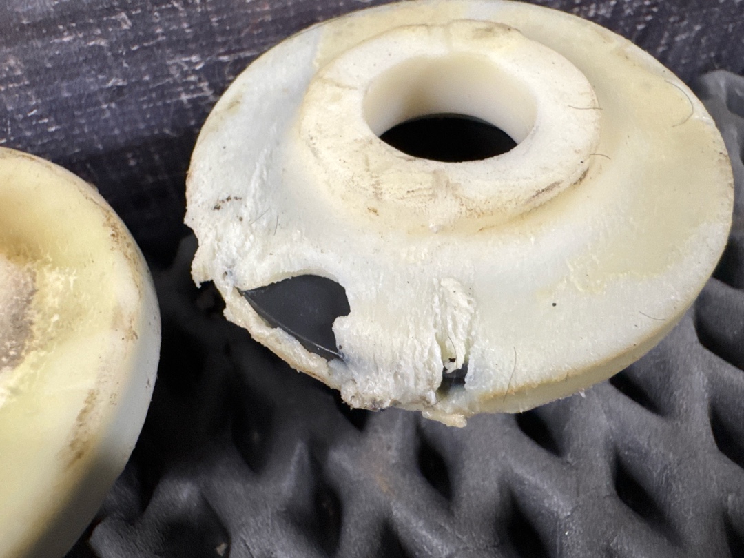 Подушка радиатора, 611 рублей, Красноярск