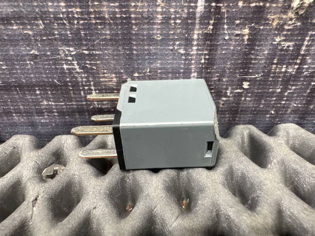 Реле, 332 рублей, Красноярск