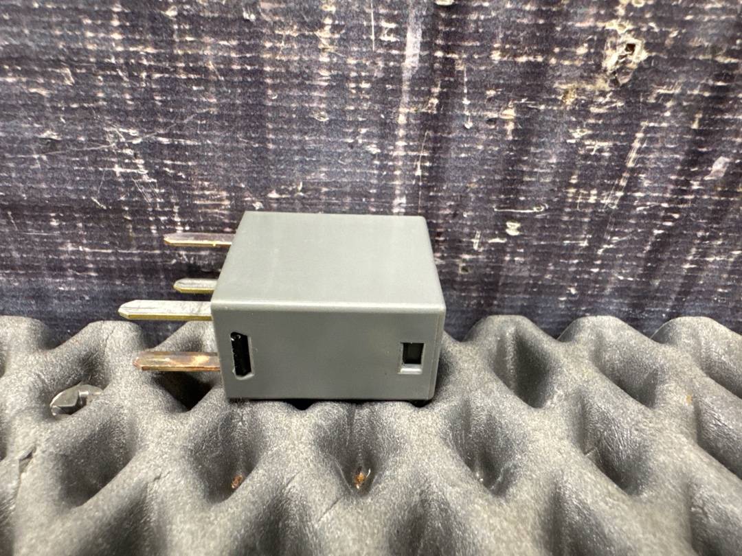 Реле, 332 рублей, Красноярск