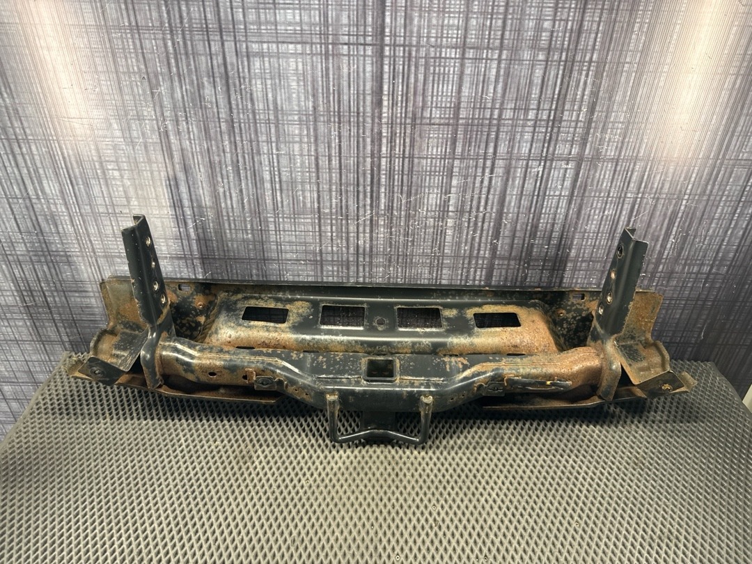 Усилитель бампера, 3874 рублей, Красноярск