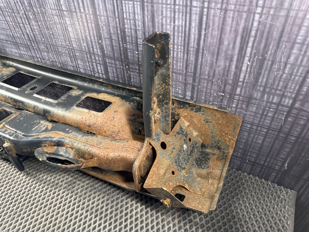 Усилитель бампера, 3874 рублей, Красноярск