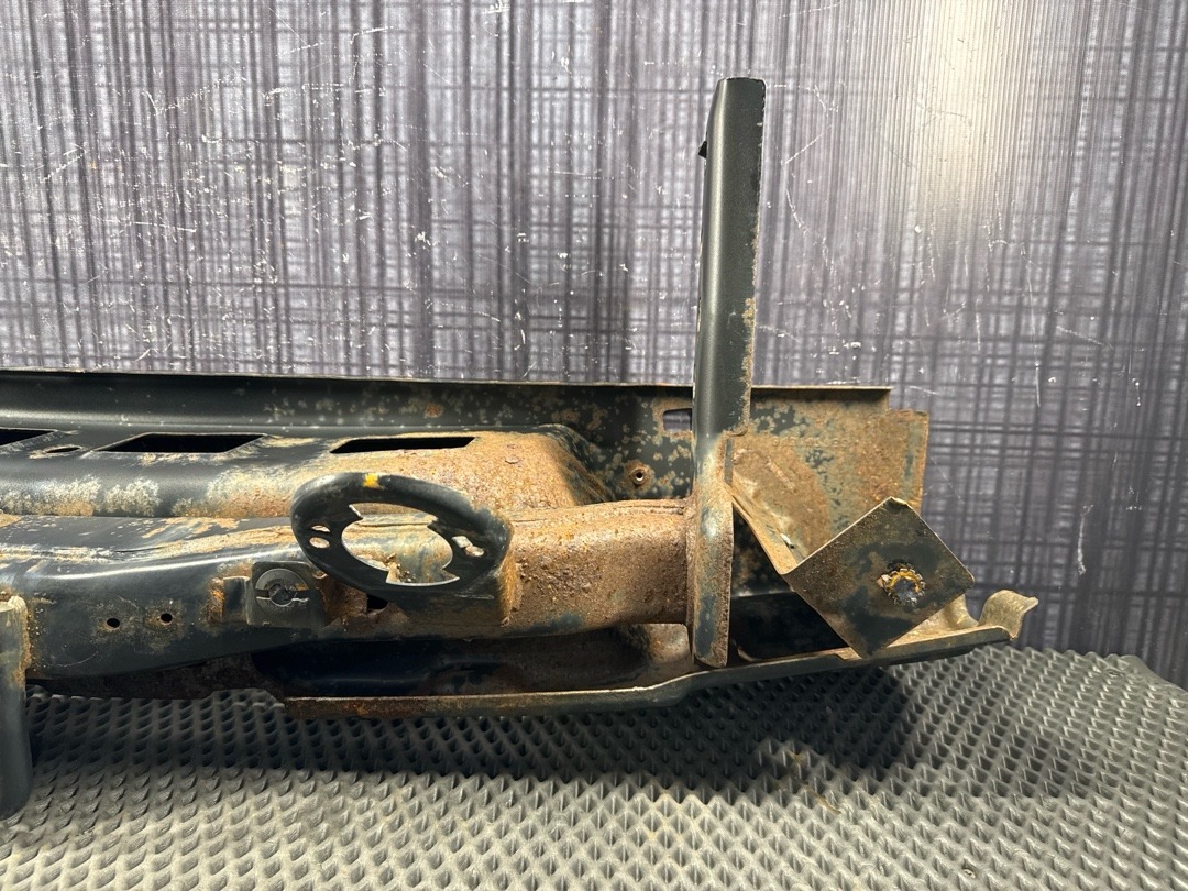 Усилитель бампера, 3874 рублей, Красноярск