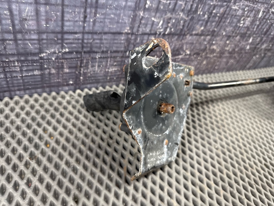 Крепление запасного колеса, 10673 рублей, Красноярск