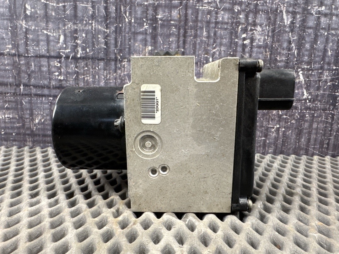 Блок ABS, 8346 рублей, Красноярск