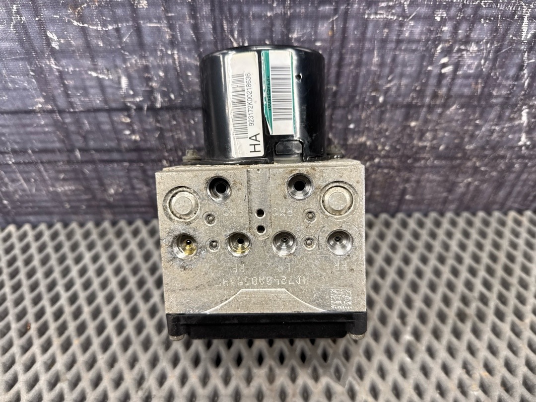 Блок ABS, 8346 рублей, Красноярск