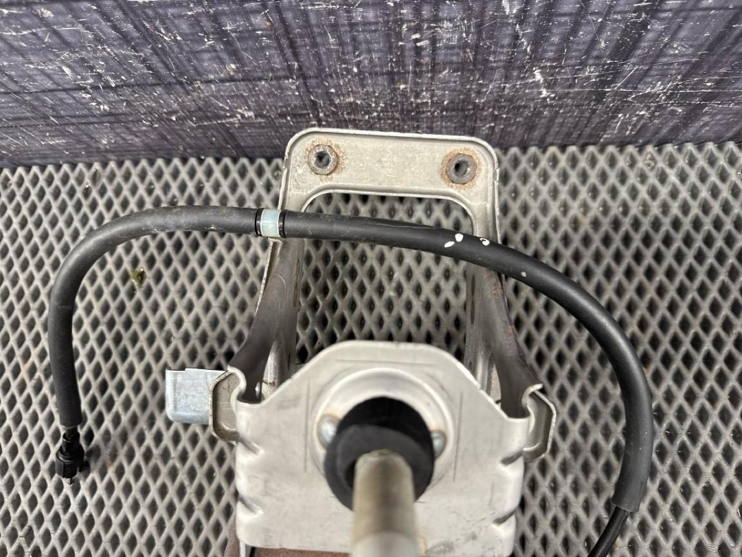 Педаль тормоза, 1924 рублей, Красноярск