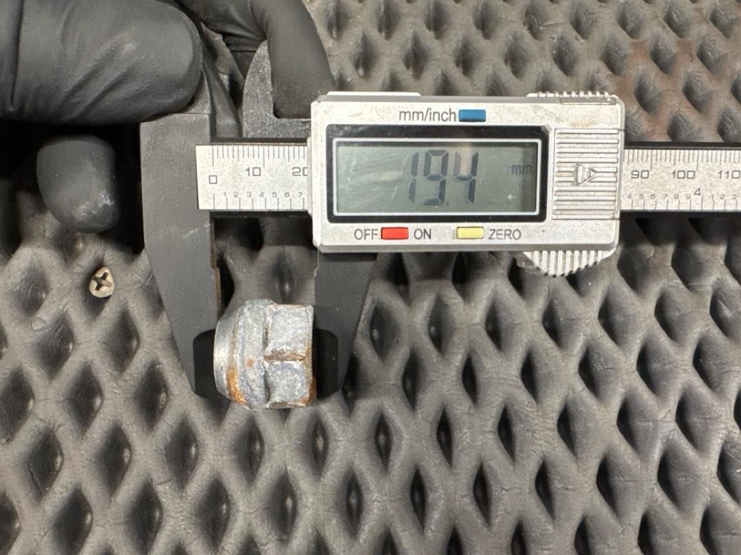 Комплект колесных гаек, 1229 рублей, Красноярск