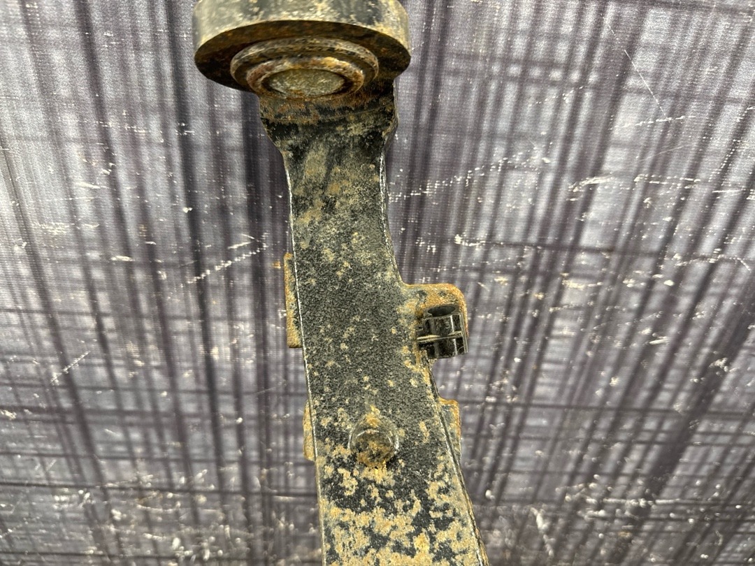 Поворотный кулак, 1794 рублей, Красноярск