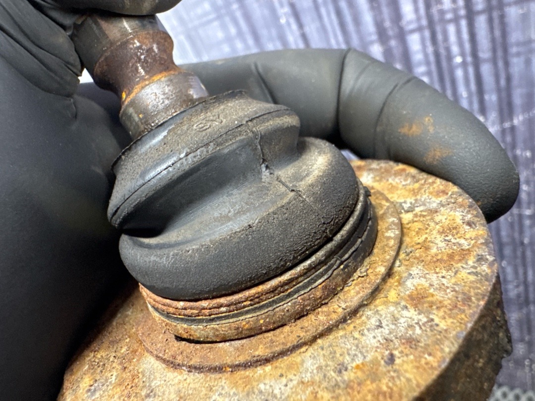 Поворотный кулак, 1794 рублей, Красноярск