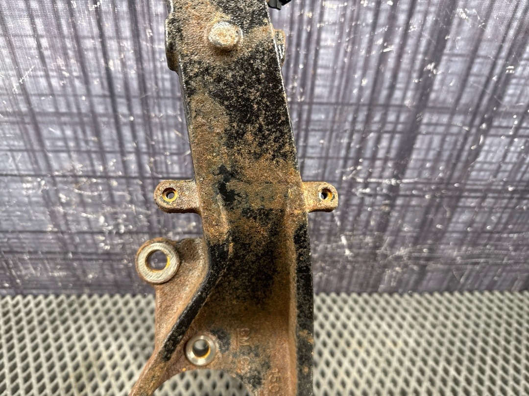 Поворотный кулак, 1794 рублей, Красноярск