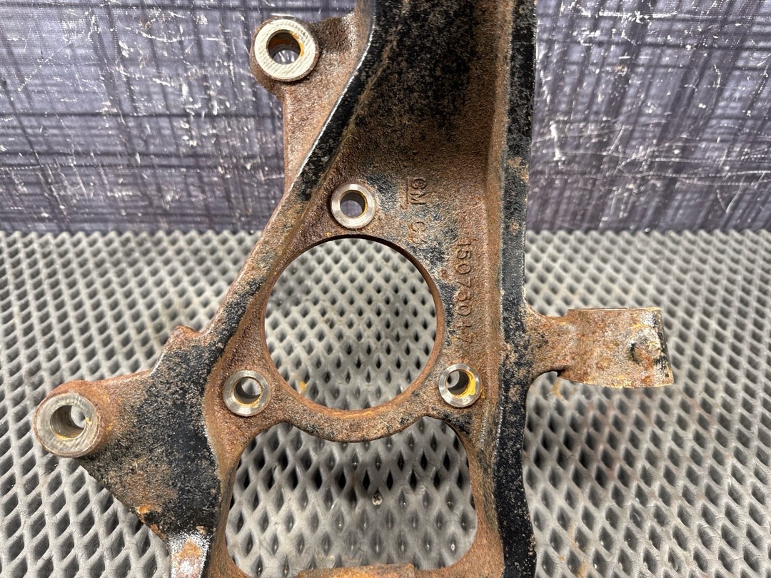 Поворотный кулак, 1794 рублей, Красноярск