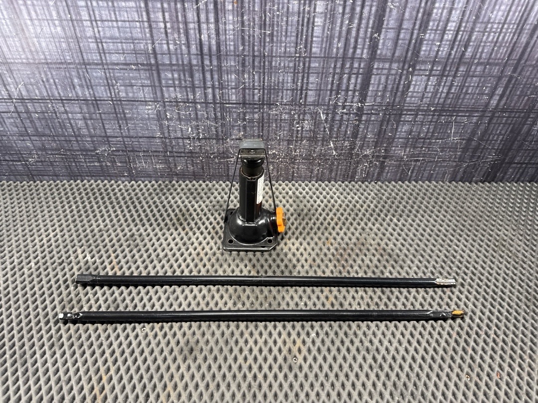 Домкрат, 4589 рублей, Красноярск