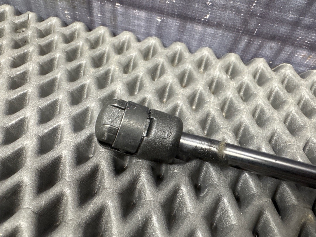 Амортизатор капота, 910 рублей, Красноярск