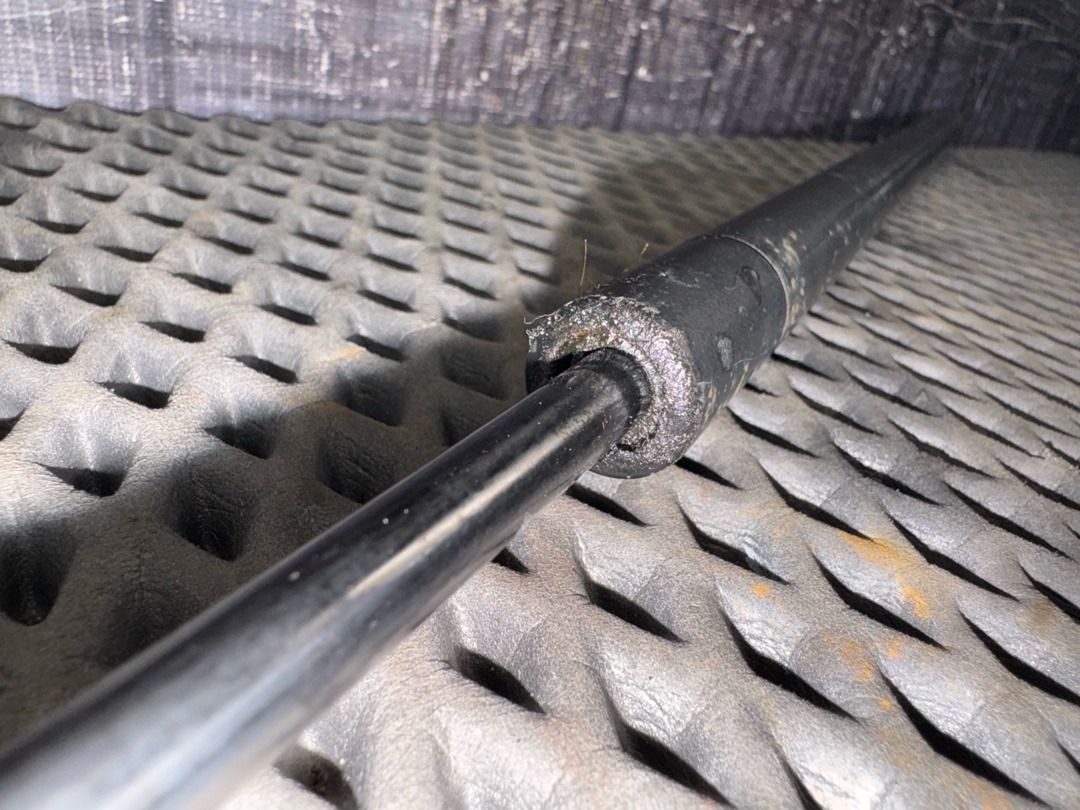 Амортизатор капота, 910 рублей, Красноярск