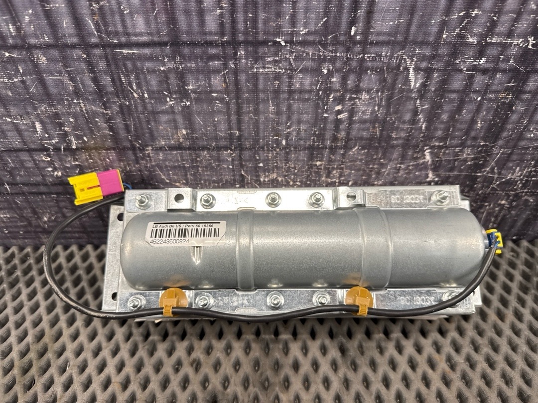 Подушка безопасности, 1520 рублей, Красноярск