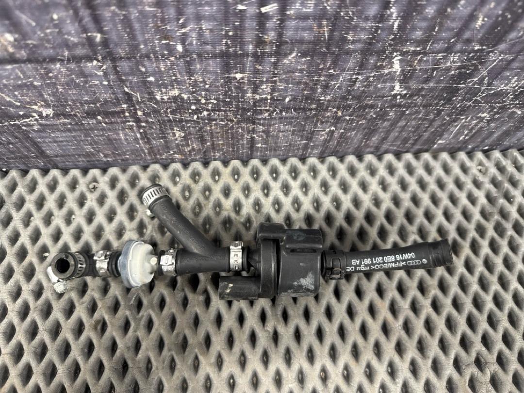 Клапан вентиляции топливного бака, 2670 рублей, Красноярск