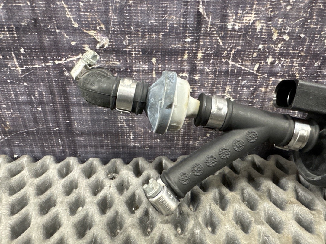 Клапан вентиляции топливного бака, 2670 рублей, Красноярск