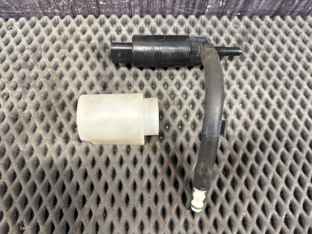 Мотор бачка стеклоомывателя, 940 рублей, Красноярск