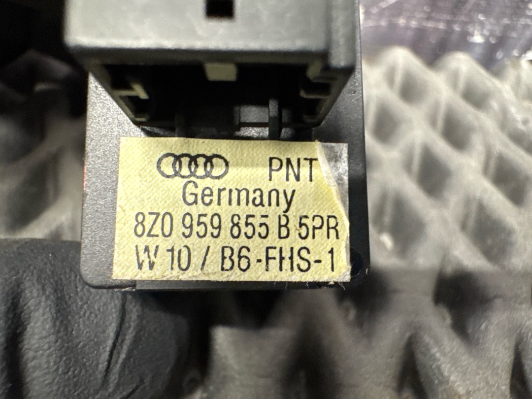 Кнопка стеклоподъемника, 420 рублей, Красноярск