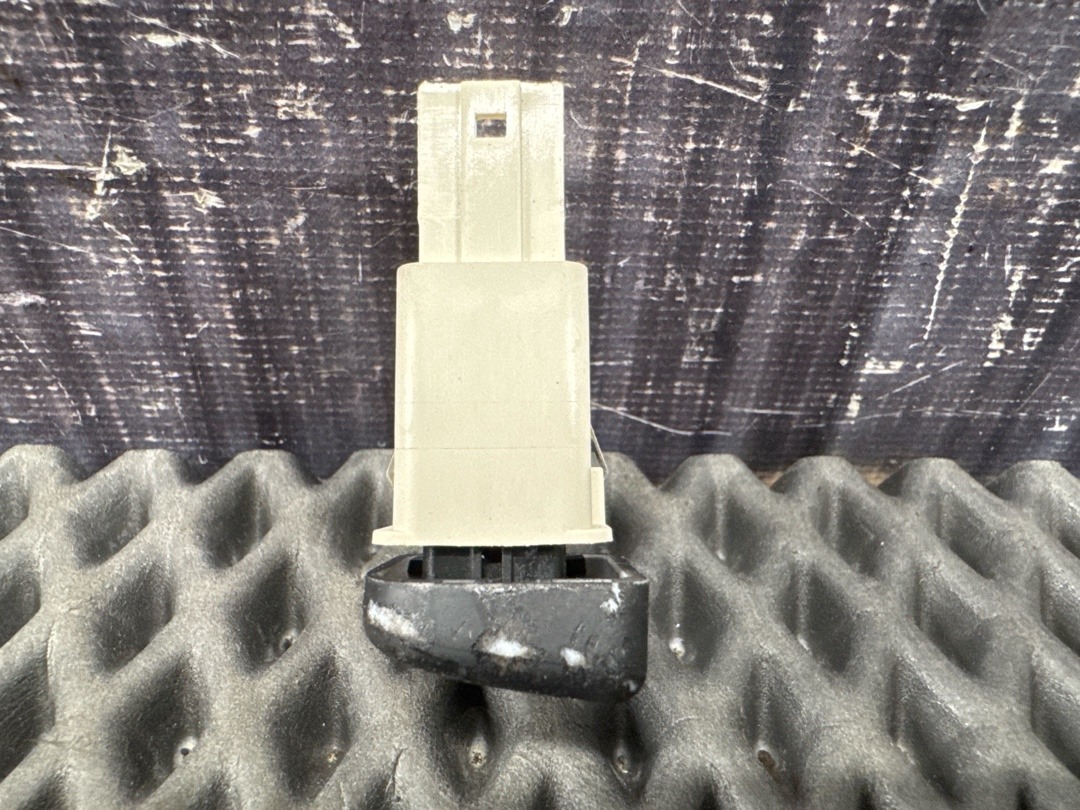 Кнопка ESP, 360 рублей, Красноярск