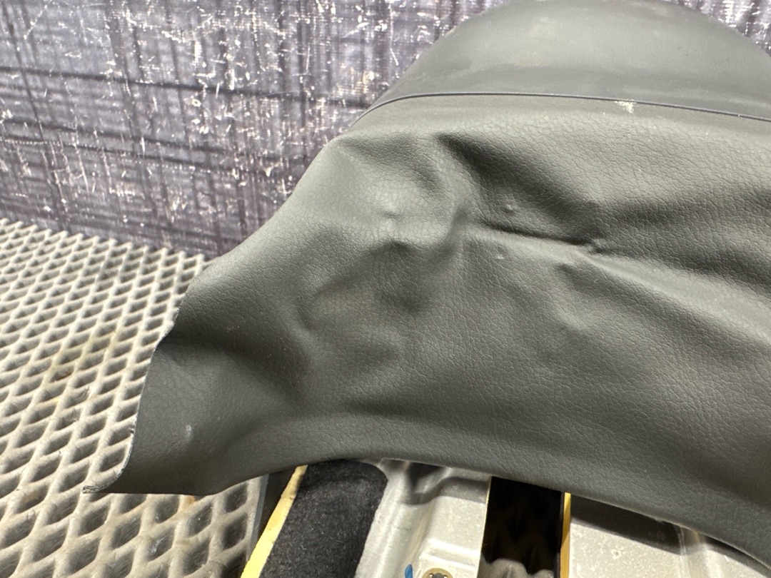 Кожух рулевой колонки, 1040 рублей, Красноярск