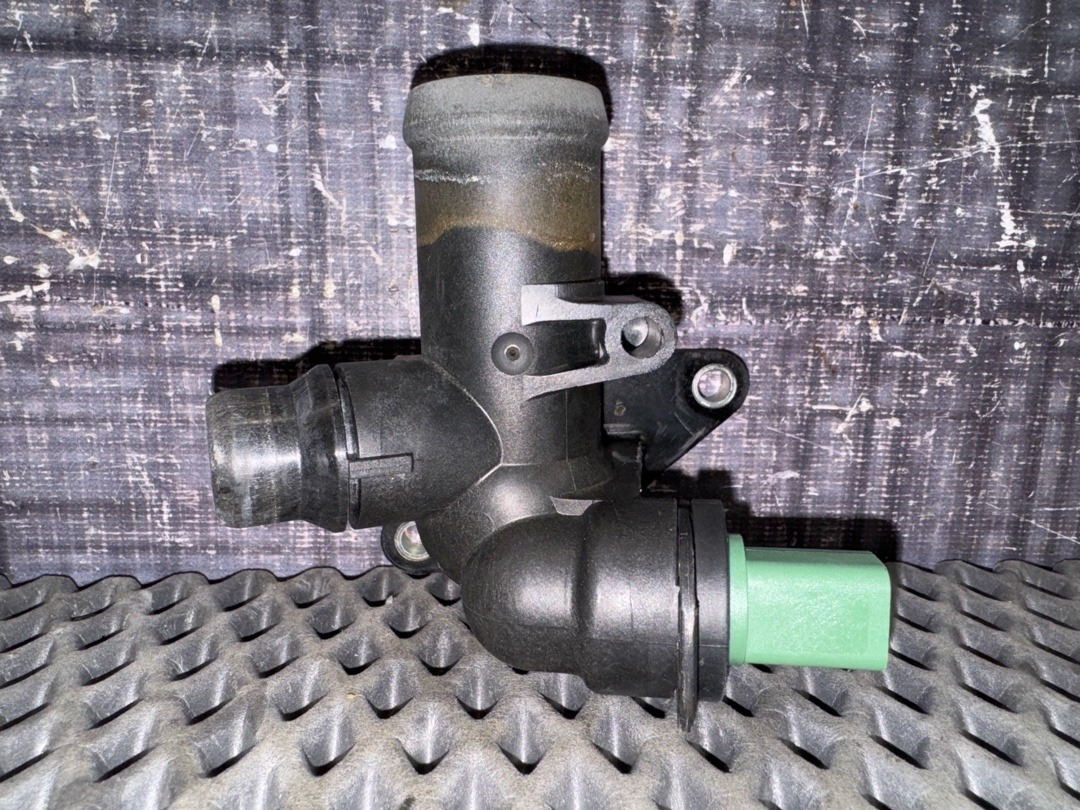 Фланец системы охлаждения, 1430 рублей, Красноярск