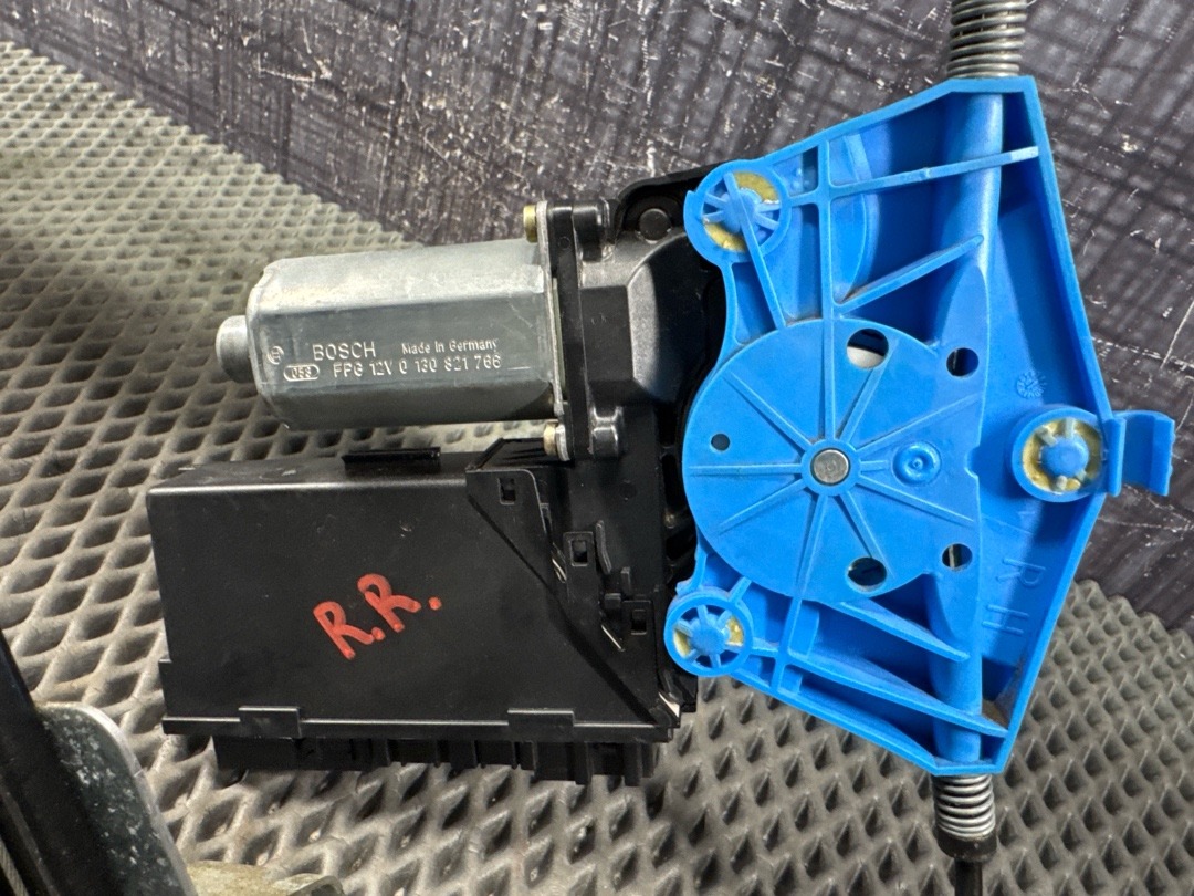 Стеклоподъемник, 2240 рублей, Красноярск