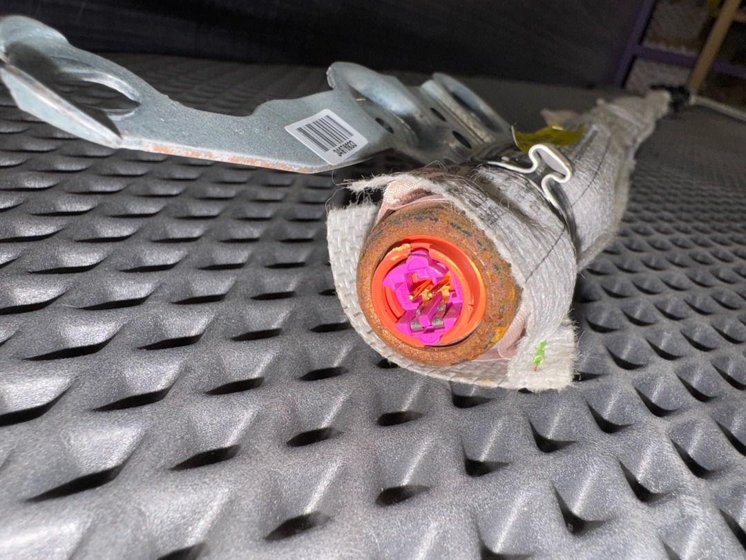 Подушка безопасности, 1060 рублей, Красноярск